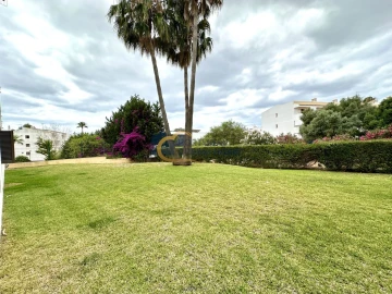 Apartamento T2 para Venda em Albufeira e Olhos de Água