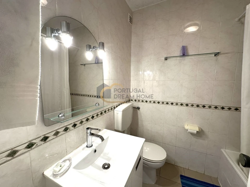 Apartamento T2 para Venda em Albufeira e Olhos de Água Foto 14