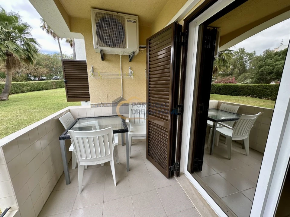 Apartamento T2 para Venda em Albufeira e Olhos de Água Foto 9