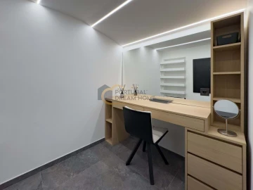 Apartamento T3 para Venda em Albufeira e Olhos de Água