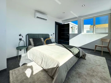 Apartamento T3 para Venda em Albufeira e Olhos de Água