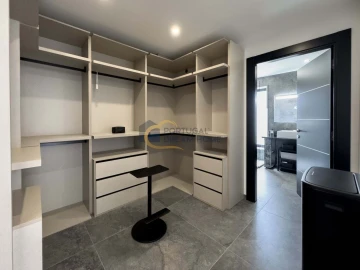 Apartamento T3 para Venda em Albufeira e Olhos de Água