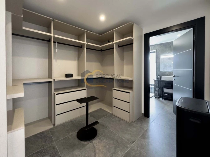 Apartamento T3 para Venda em Albufeira e Olhos de Água Foto 27