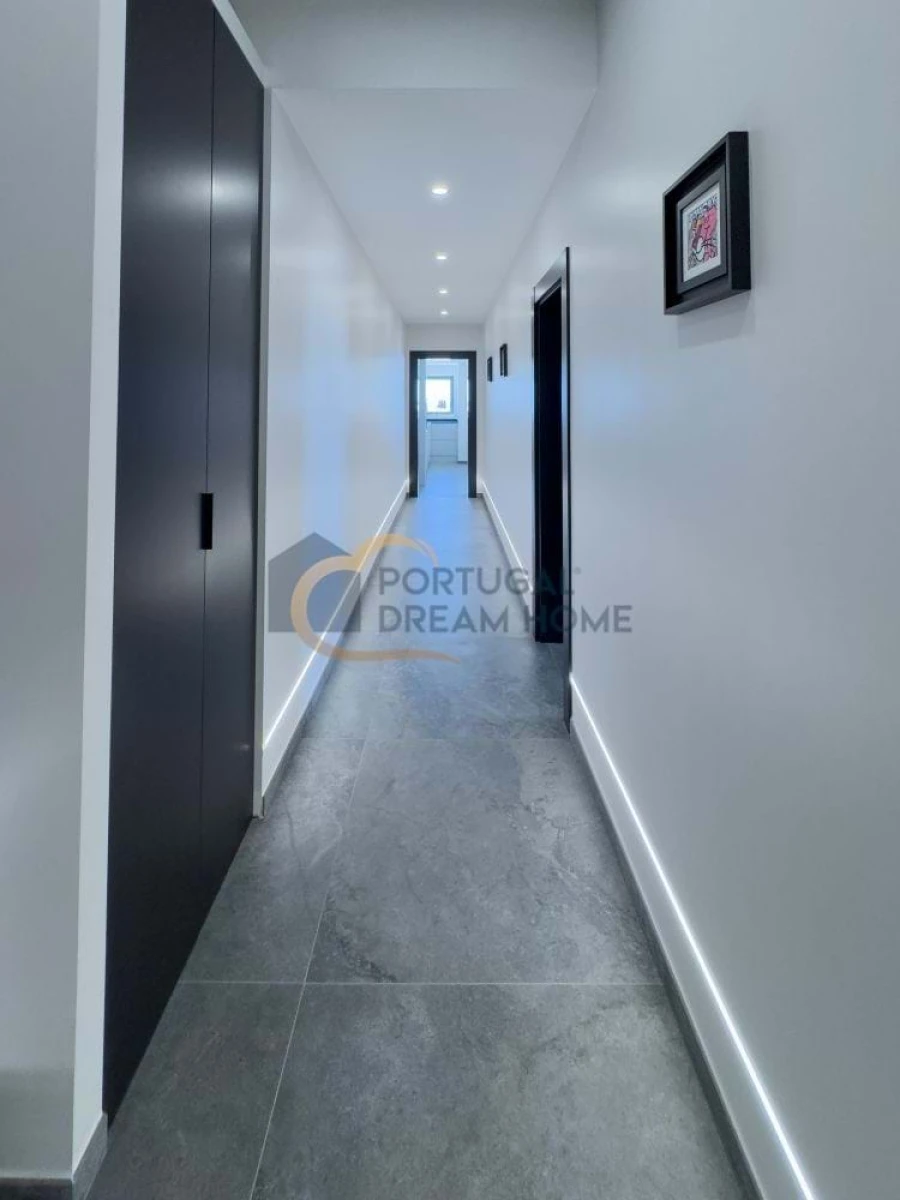 Apartamento T3 para Venda em Albufeira e Olhos de Água Foto 15