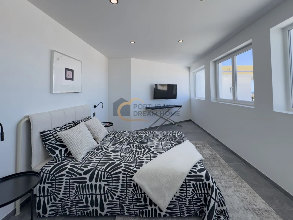Apartamento T3 para Venda em Albufeira e Olhos de Água Foto 9