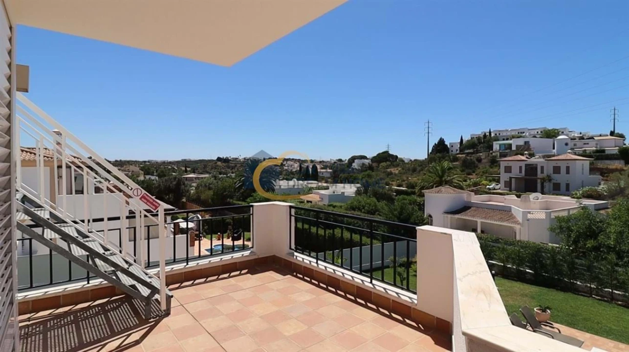 Moradia T5 para Venda em Albufeira e Olhos de Água Foto 41