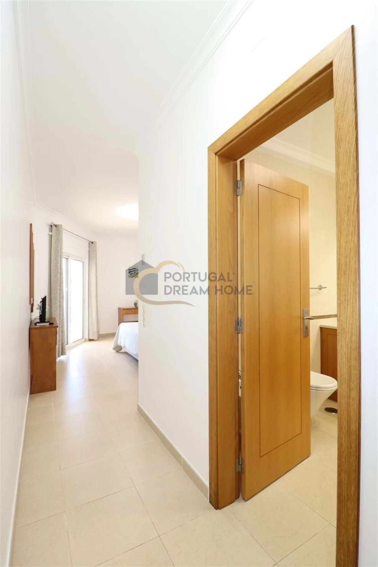 Moradia T5 para Venda em Albufeira e Olhos de Água Foto 31