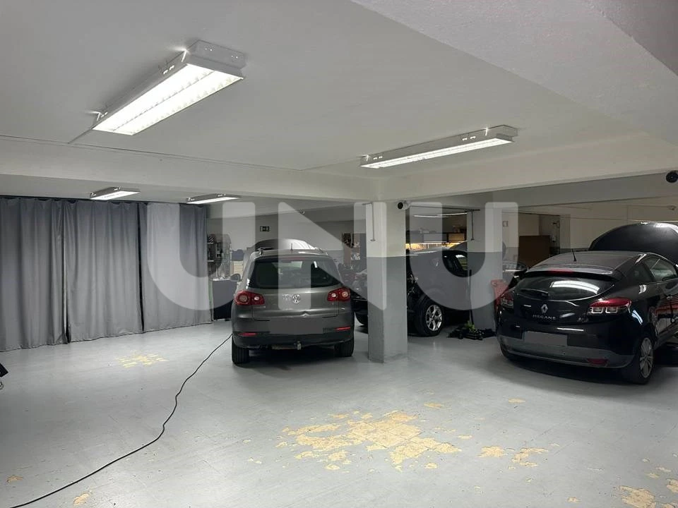 Armazém para Venda em Algés, Linda-A-Velha e Cruz Quebrada-Dafundo Foto 3