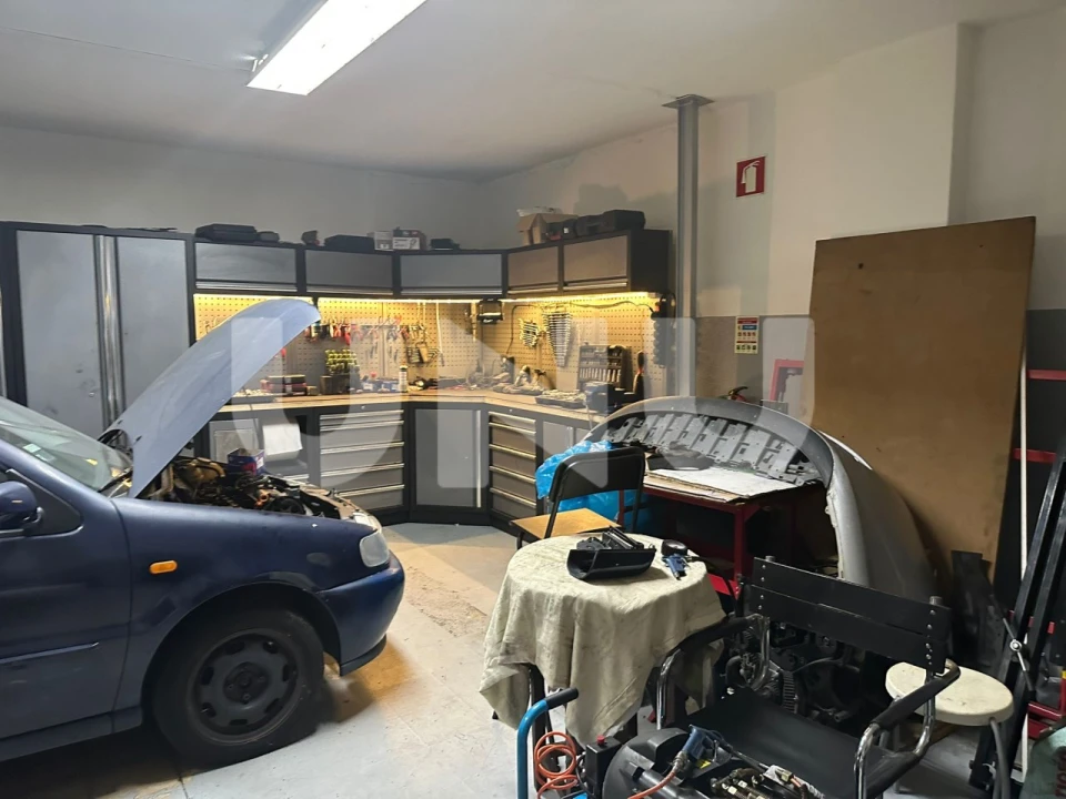 Armazém para Venda em Algés, Linda-A-Velha e Cruz Quebrada-Dafundo Foto 15