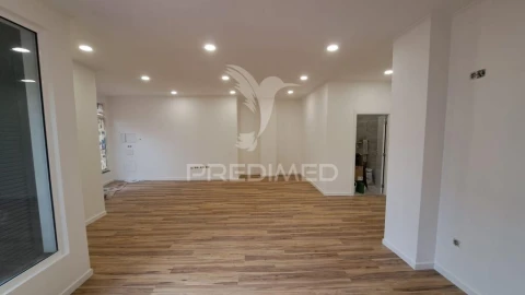 Apartamento T2 para Venda em Caniço
