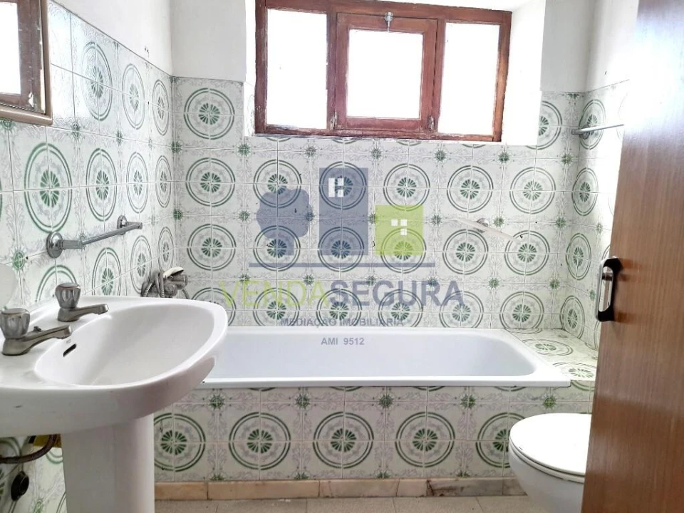 Moradia T3 para Venda em Vila Nova da Baronia Foto 20