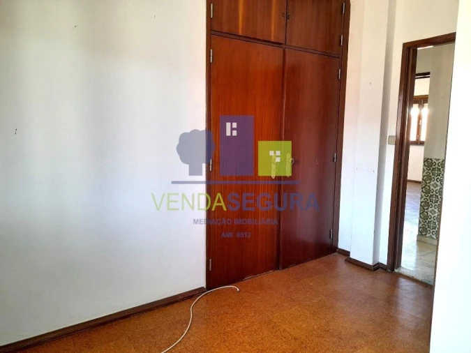 Moradia T3 para Venda em Vila Nova da Baronia Foto 14