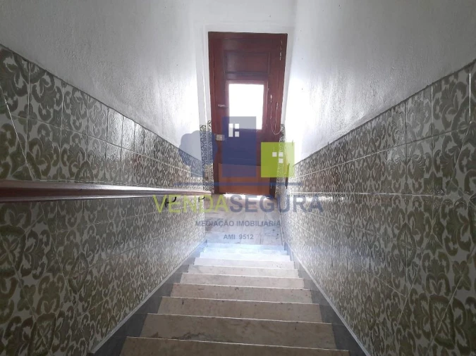 Moradia T3 para Venda em Vila Nova da Baronia Foto 9