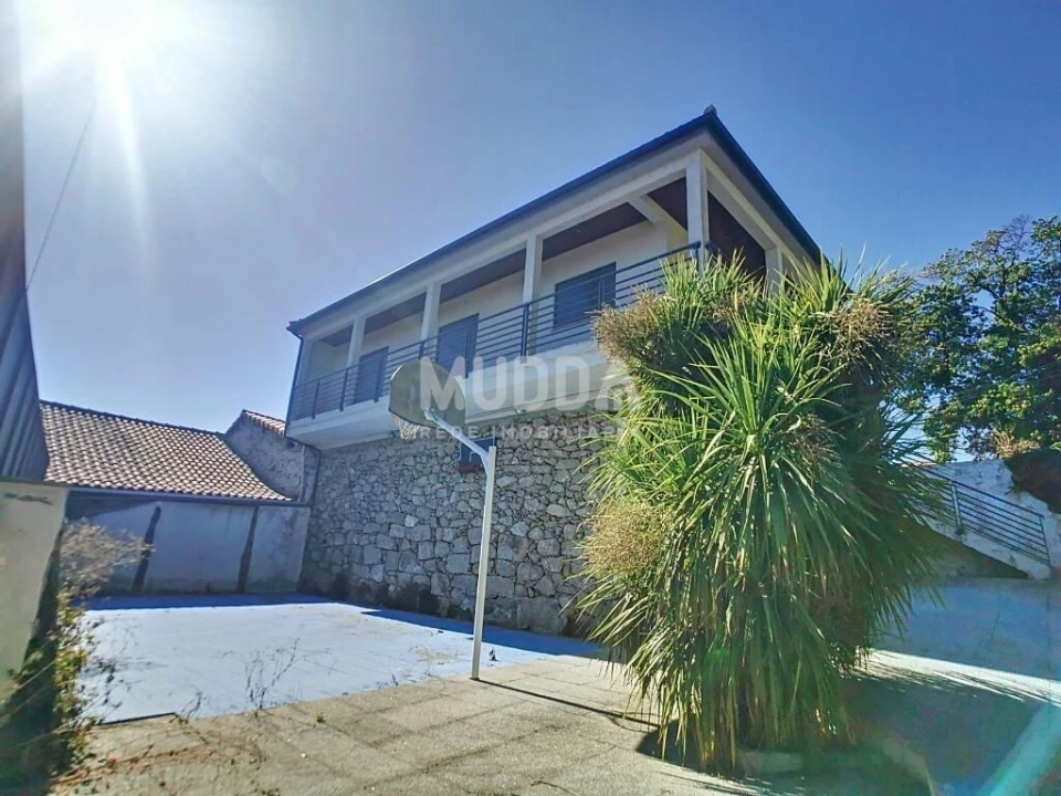 Moradia T3 para Venda em Lebução, Fiães e Nozelos Foto 27