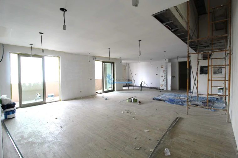 Apartamento T4 para Venda em Almancil Foto 25