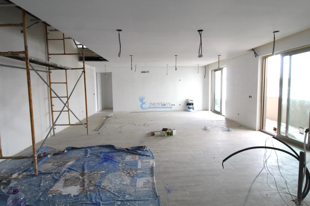 Apartamento T4 para Venda em Almancil Foto 26
