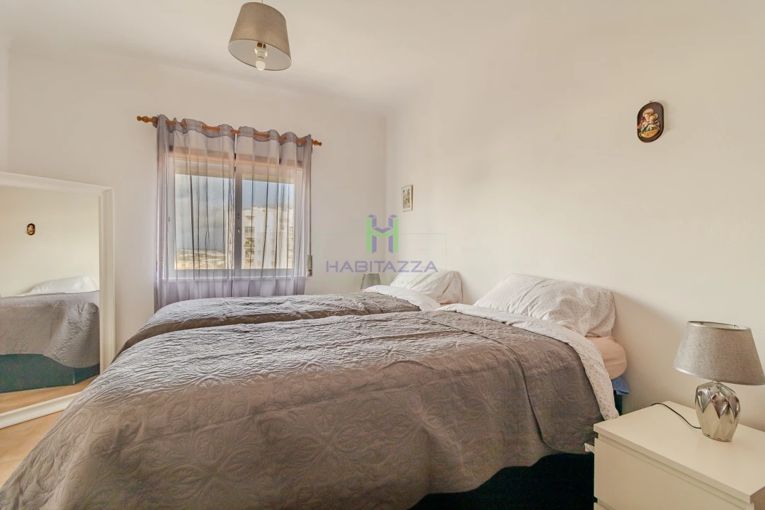Apartamento T2 para Arrendamento em Lagos (São Sebastião e Santa Maria) Foto 12