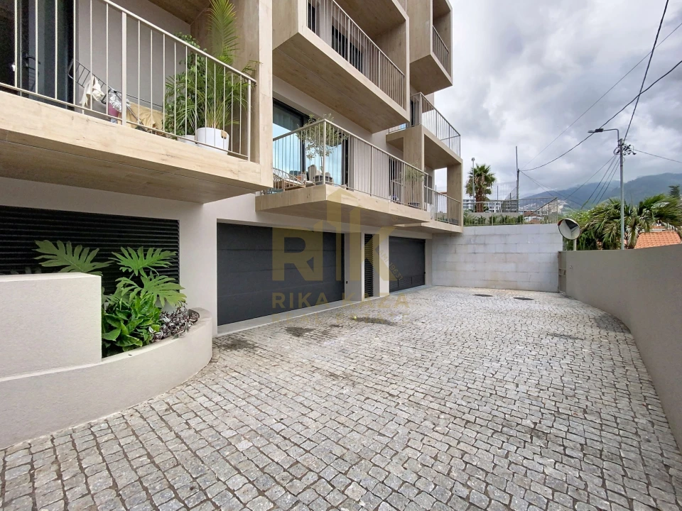 Apartamento T3 para Venda em São Martinho Foto 22