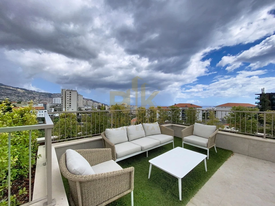 Apartamento T3 para Venda em São Martinho Foto 18