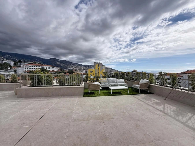Apartamento T3 para Venda em São Martinho Foto 16