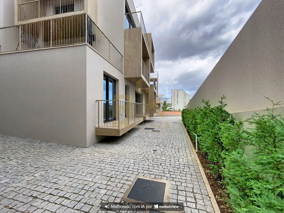 Apartamento T3 para Venda em São Martinho Foto 20