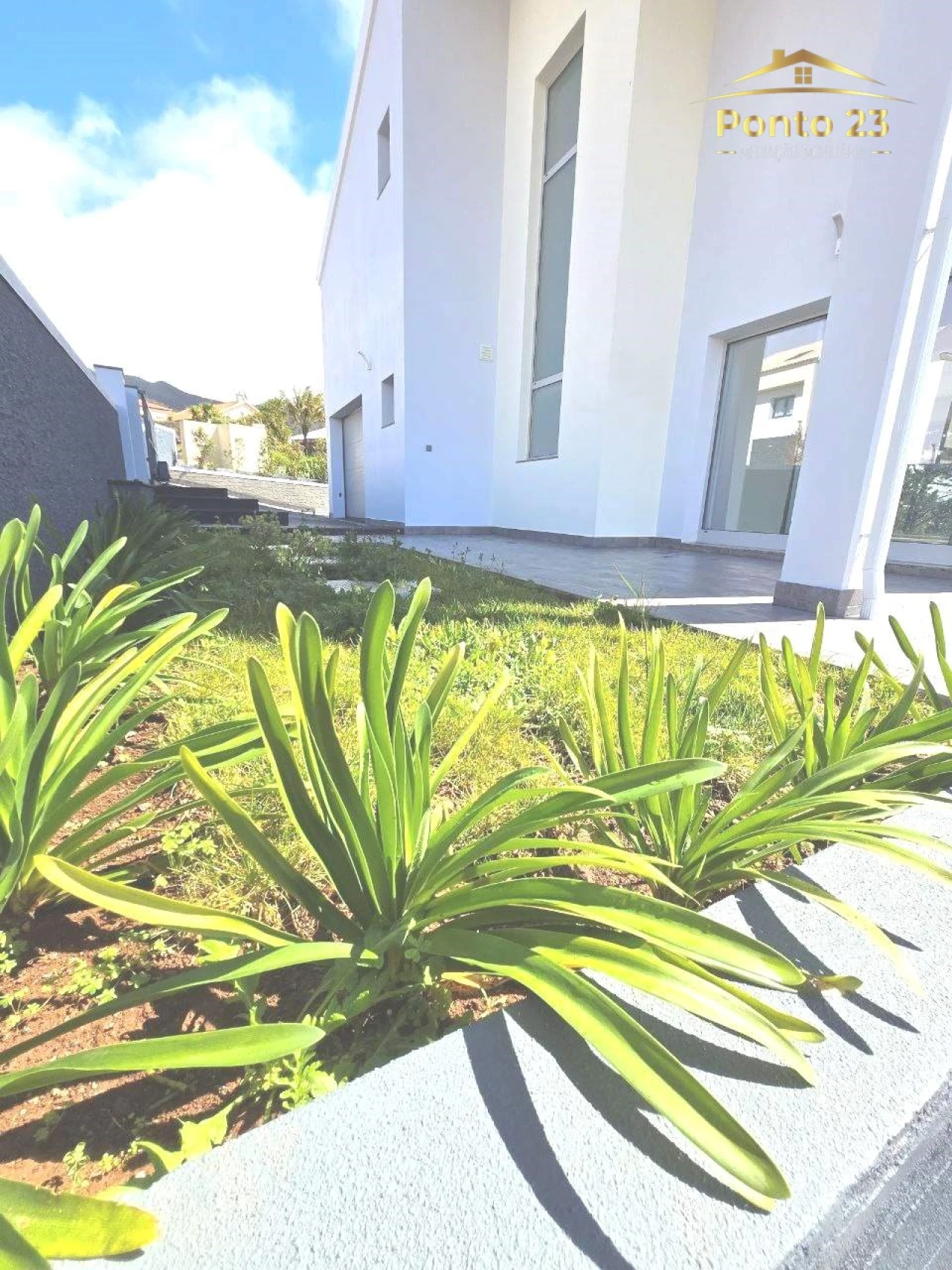 Moradia T3 para Venda em Prazeres Foto 10