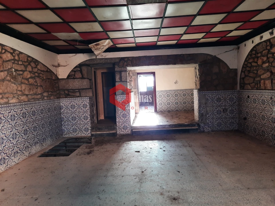 Moradia T0 para Venda em Cerdeira Foto 6