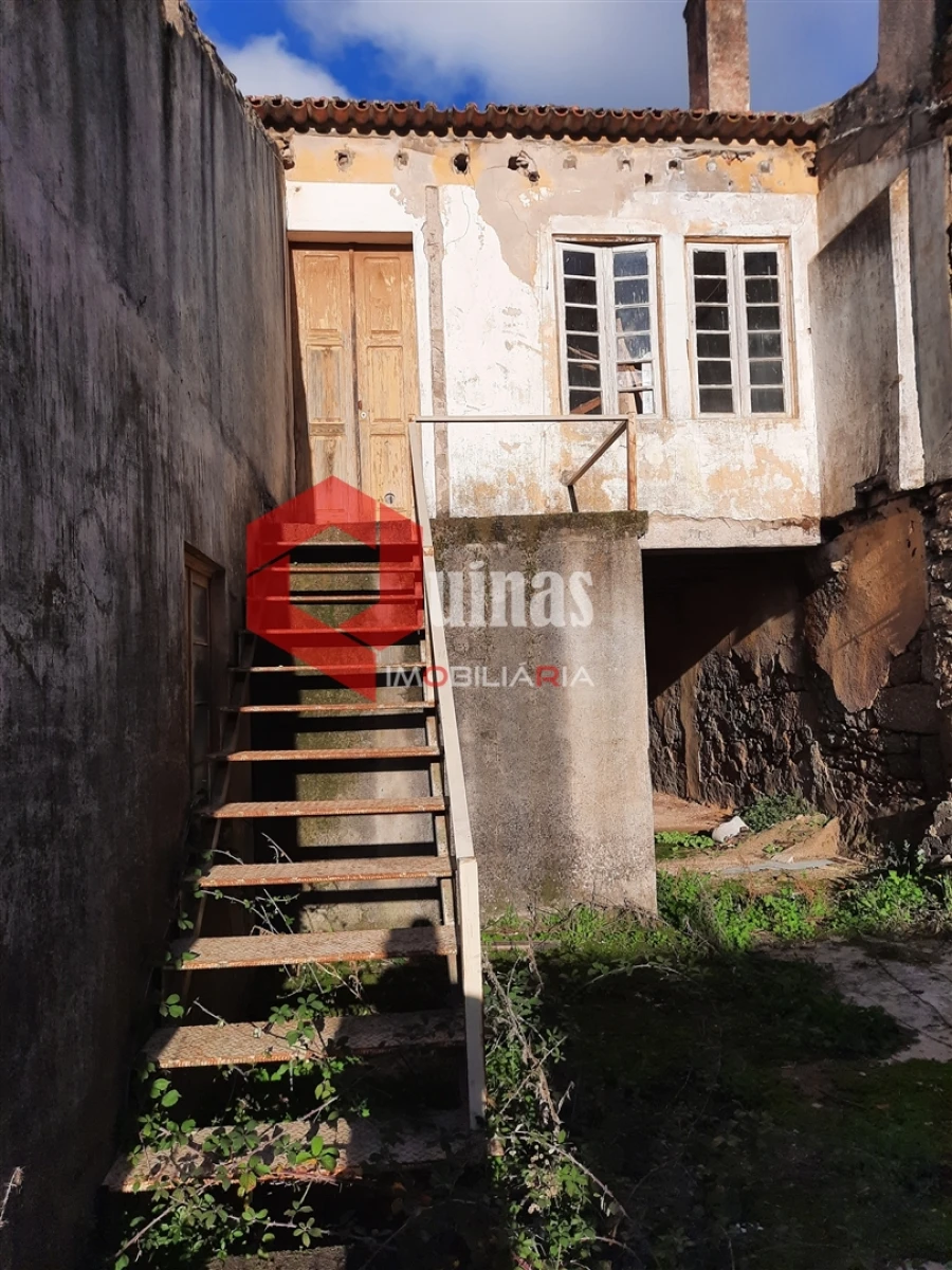 Moradia T0 para Venda em Cerdeira Foto 28