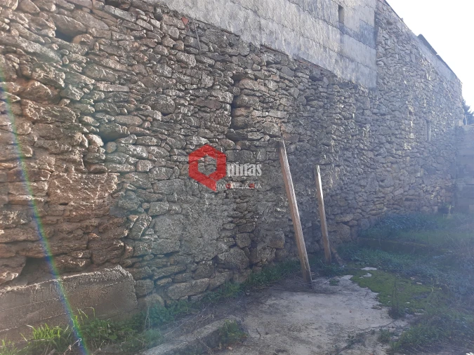 Moradia T0 para Venda em Cerdeira Foto 23