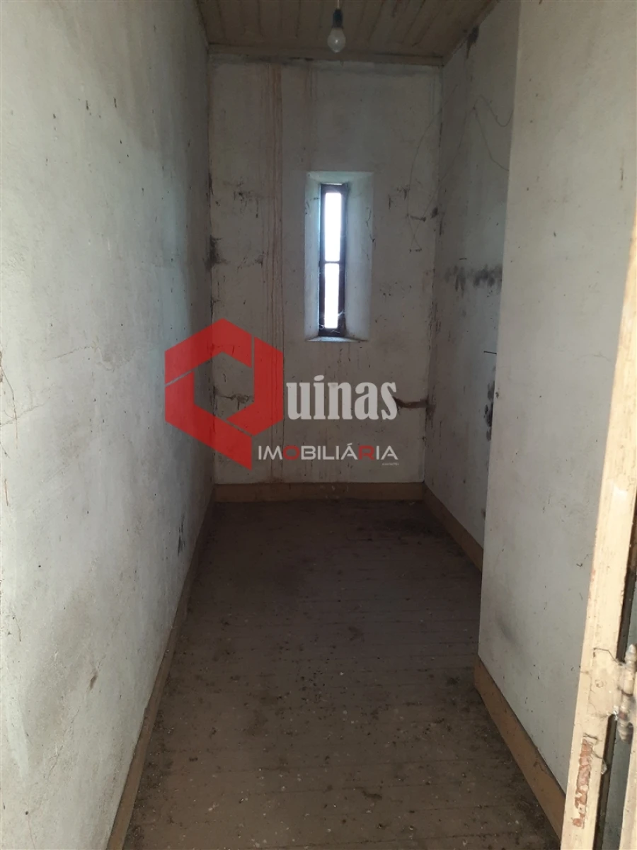 Moradia T0 para Venda em Cerdeira Foto 33