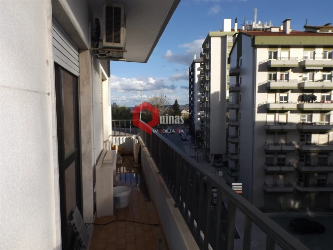 Apartamento T2 para Venda em Covilhã e Canhoso Foto 21