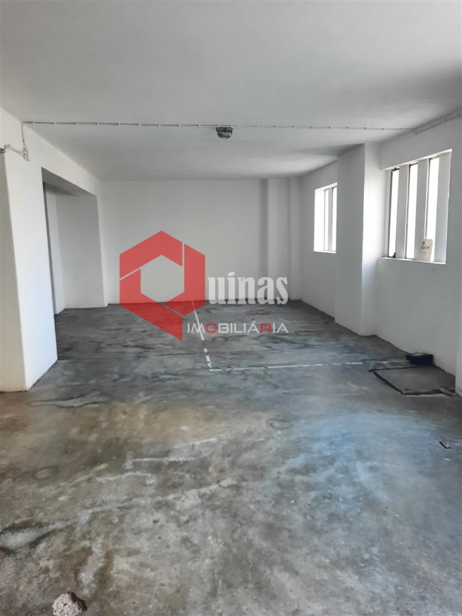 Apartamento T2 para Venda em Covilhã e Canhoso Foto 7