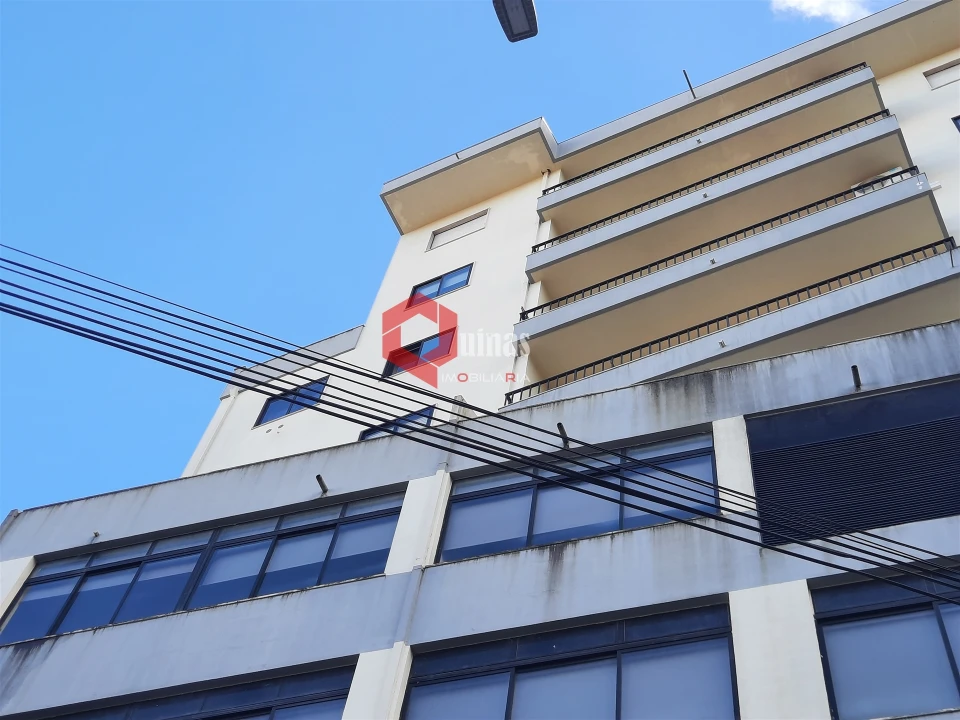 Apartamento T2 para Venda em Covilhã e Canhoso Foto 5