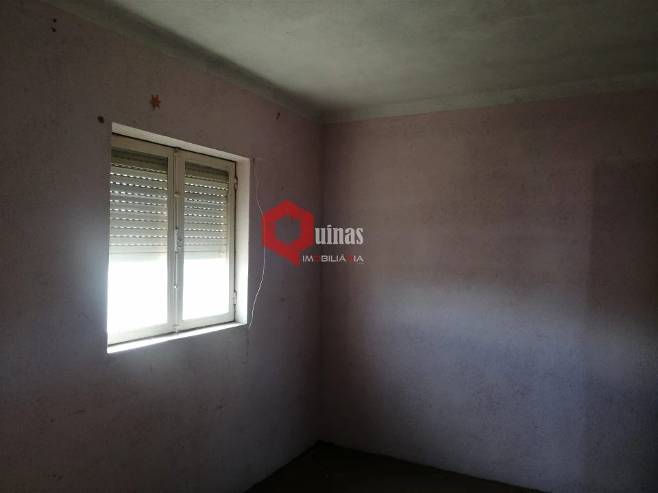 Moradia T0 para Venda em Cerdeira Foto 32