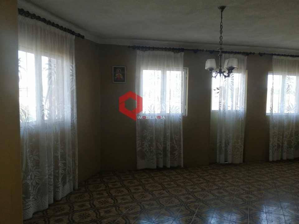 Moradia T0 para Venda em Cerdeira Foto 24