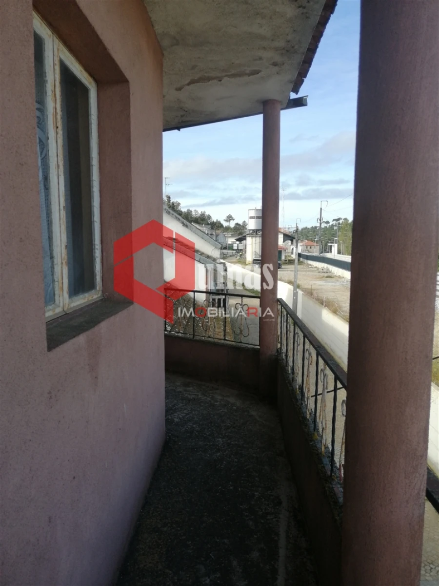 Moradia T0 para Venda em Cerdeira Foto 26