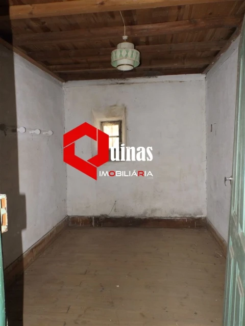 Moradia T3 para Venda em Pega
