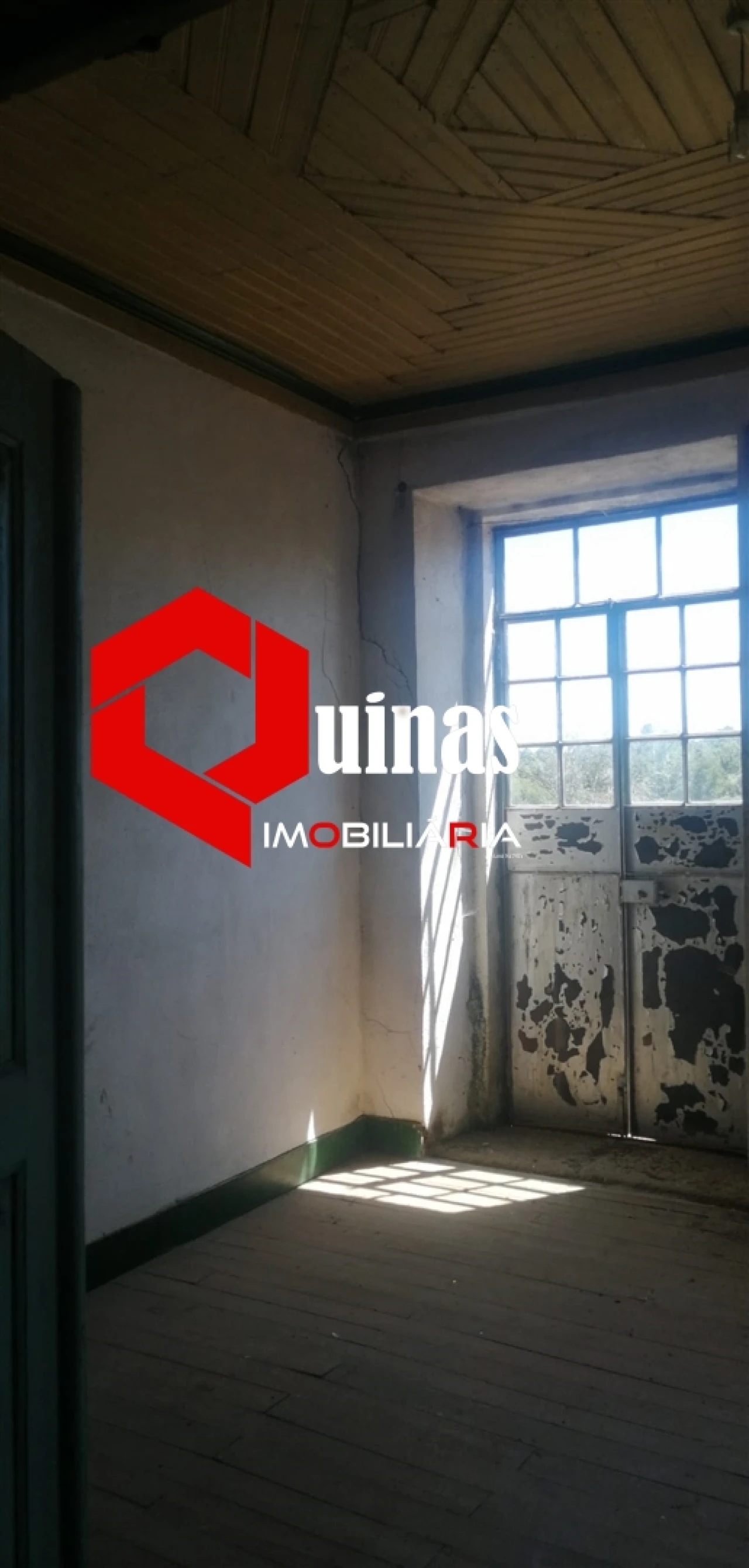 Moradia T3 para Venda em Pega Foto 9