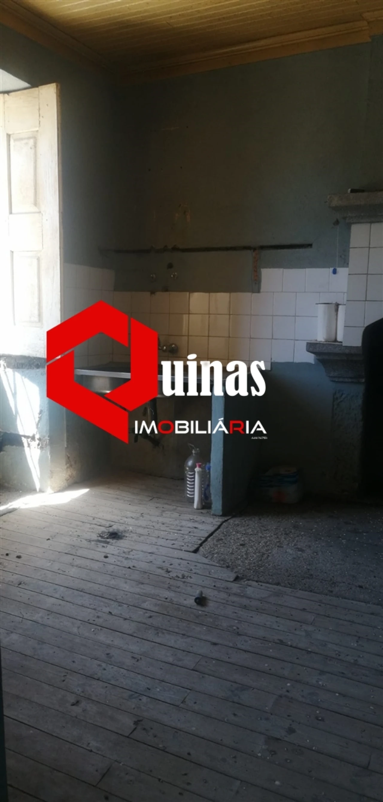 Moradia T3 para Venda em Pega Foto 7