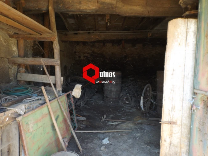 Moradia T3 para Venda em Pega Foto 35