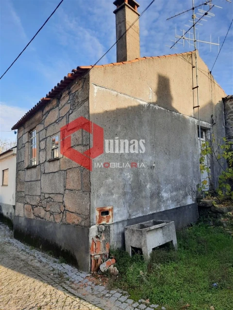 Moradia T1 para Venda em Pega