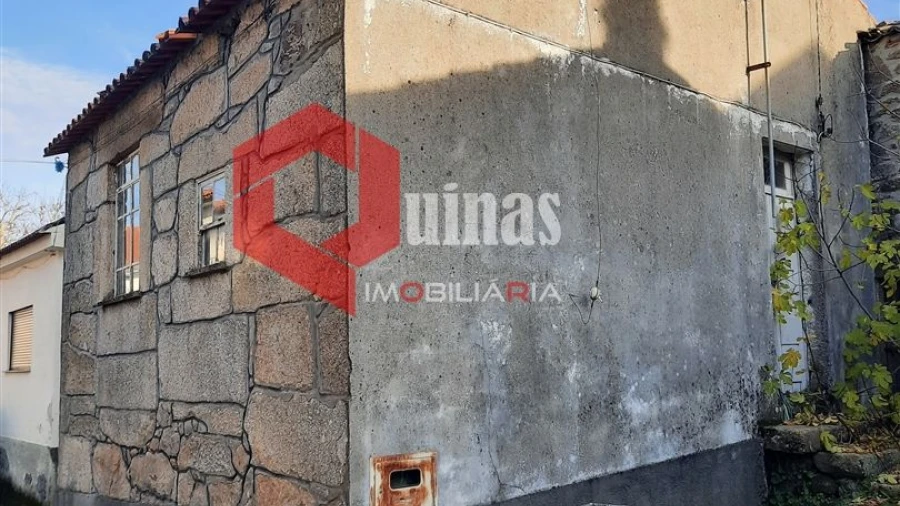 Moradia T1 para Venda em Pega