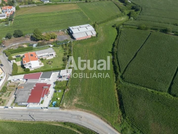Terreno para Venda em Castêlo da Maia