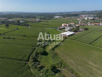 Terreno para Venda em Castêlo da Maia