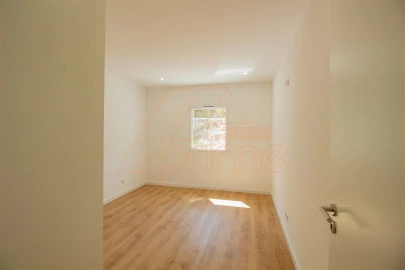 Apartamento T3 para Venda em Eiras e São Paulo de Frades