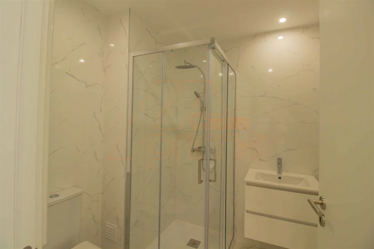 Apartamento T3 para Venda em Eiras e São Paulo de Frades Foto 18
