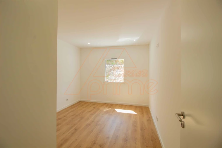 Apartamento T3 para Venda em Eiras e São Paulo de Frades Foto 15