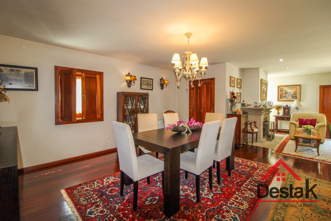 Moradia T5 para Venda em São Pedro do Sul, Várzea e Baiões Foto 2