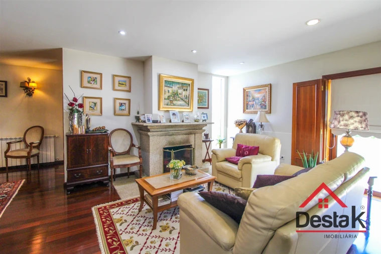 Moradia T5 para Venda em São Pedro do Sul, Várzea e Baiões Foto 3