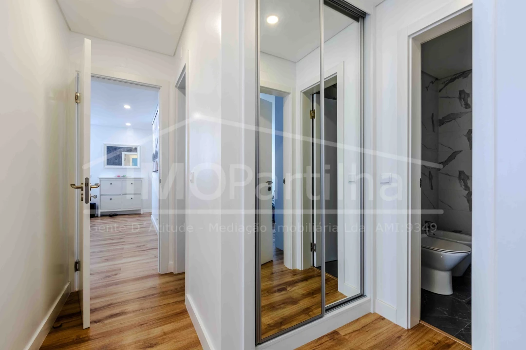 Apartamento T3 para Venda em Massamá e Monte Abraão Foto 16